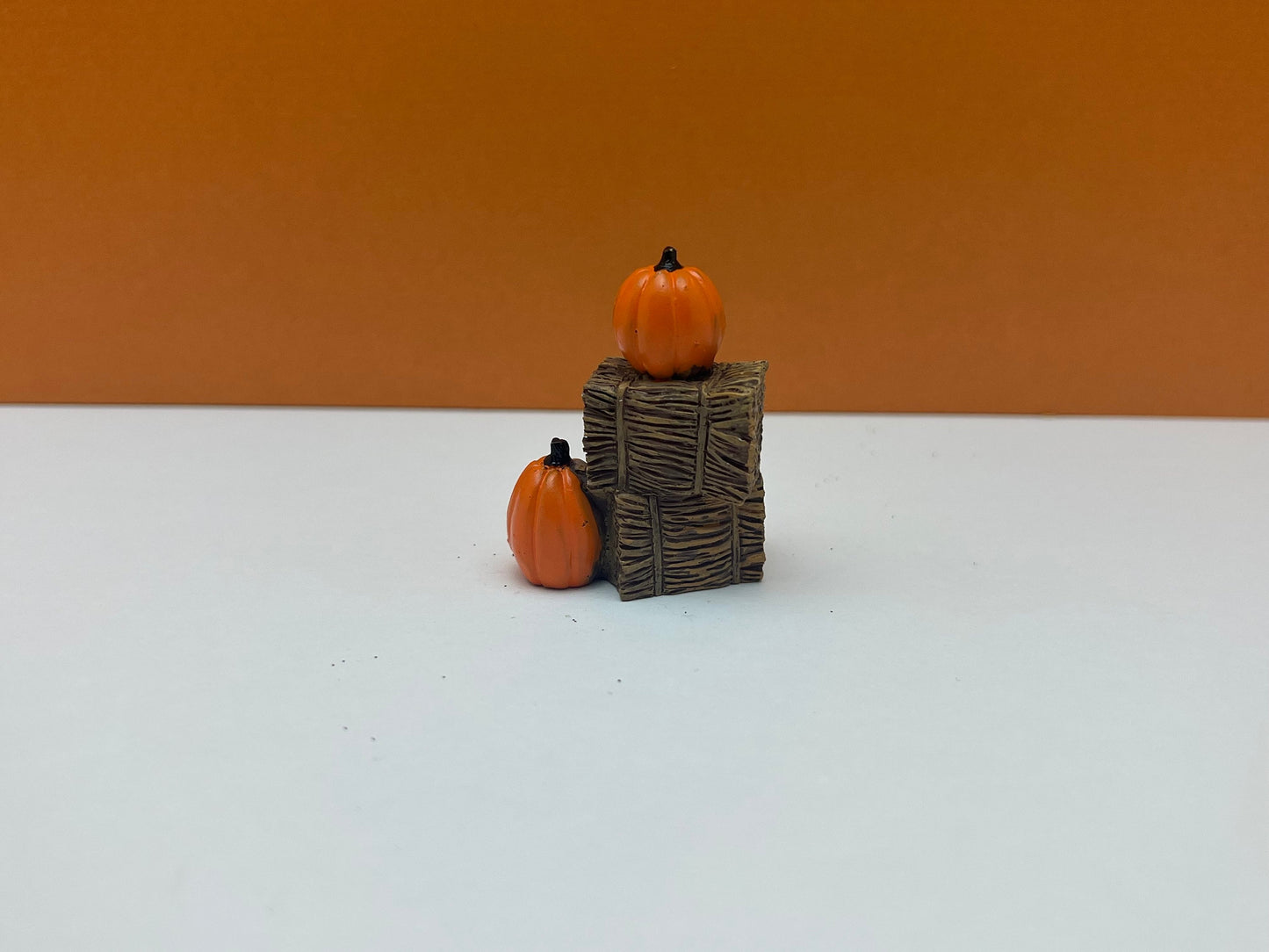 Haybale Pumpkin Stack Halloween