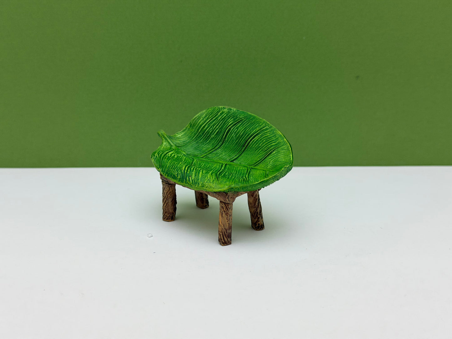Leaf Bench