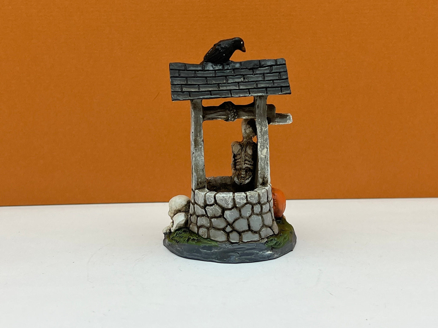 Skeleton Wishing Well Halloween