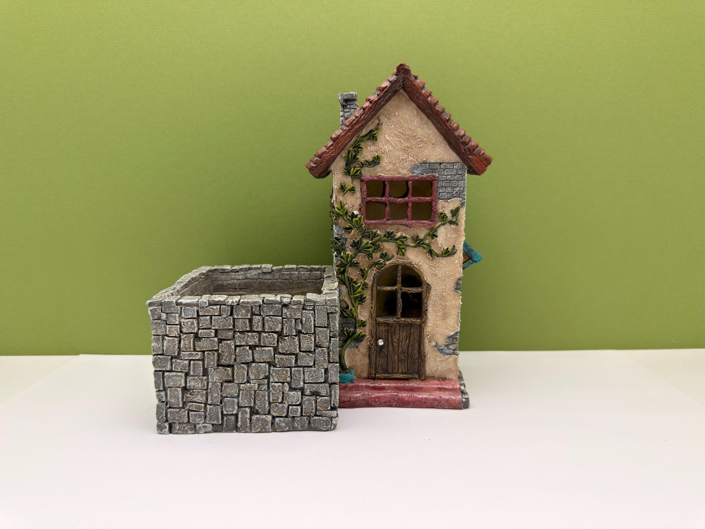 LED Gnome House with Planter