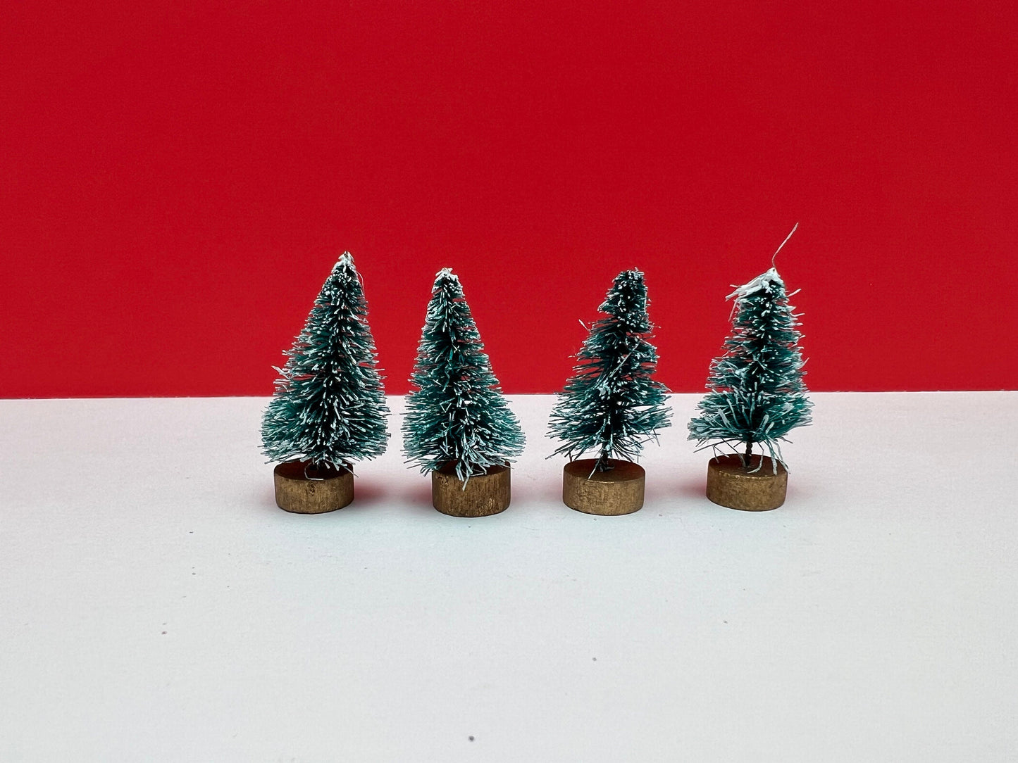 Sisal Christmas Trees - Set of 4 - Small