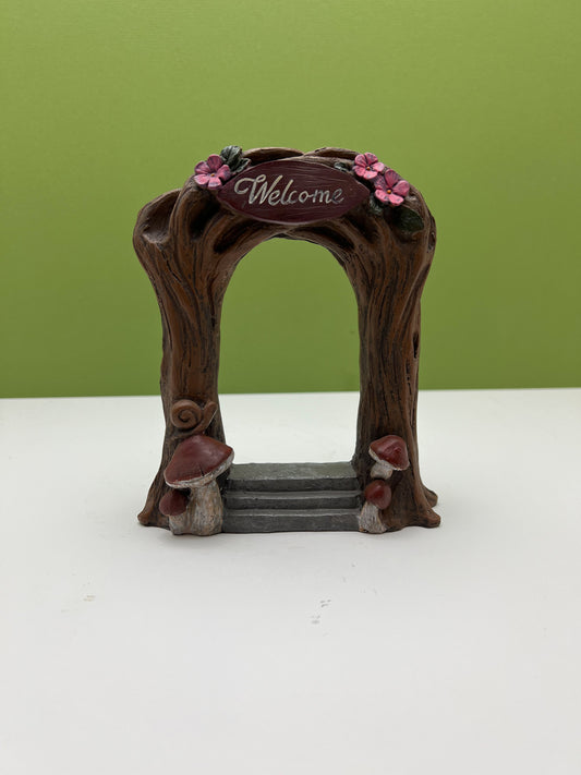 Wood Look Welcome Arch