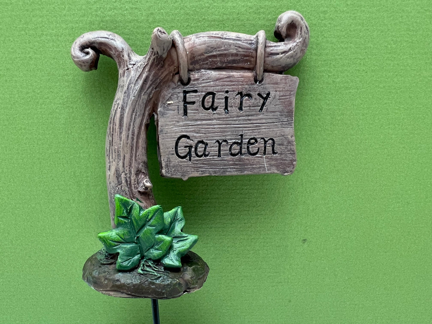 "Fairy Garden" Sign on stem