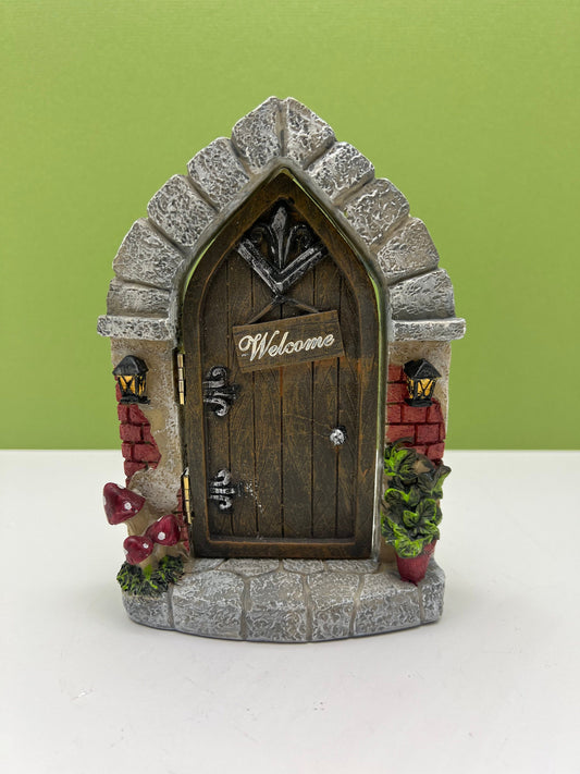 Opening Doorway - Stone with "Welcome"